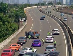 Soal Konvoi Mobil Mewah di Jalan Tol, IPW : Polisi Seharusnya Berikan Sanksi Tilang
