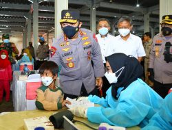 Kapolri Minta Warga Harus Siap Hadapi Lonjakan Covid-19 Dengan Perkuat dan Meningkatkan Akselerasi Vaksinasi