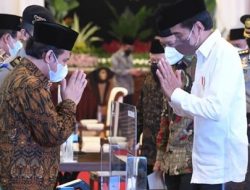 Jokowi dan Ma’ruf Amin Serahkan Zakat ke Baznas