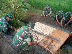 Bangun Jalan Subak, Kodim 1616/Gianyar Bantu Atasi Kesulitan Warga Desa Bakbakan Melalui Karya Bakti