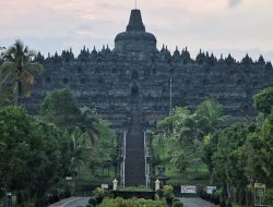 Tiket Naik Borobudur Mahal untuk Cegah Kerusakan Cagar Budaya