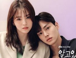Digosipkan Pacaran, Foto Ini Bikin Fans Song Kang dan Han So Hee Heboh