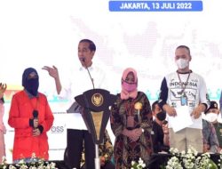 Jokowi Dorong UMKM Jual Produk Lewat Online untuk Dongkrak Omzet