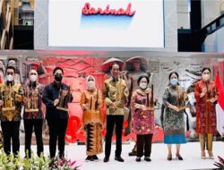 Jokowi Resmikan Transformasi Pusat Perdagangan Sarinah Jakarta
