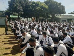 Tegaskan Jadi TNI “Gratis”, Dandim Ngada Beri Arahan Peserta Seleksi Caba PK dan Orang Tuanya