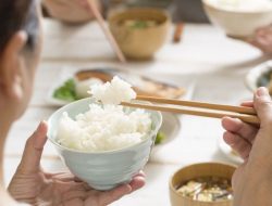 Tips Diet, Lakukan 6 Cara Ini agar Perut Terasa Kenyang Meski Makan Sedikit