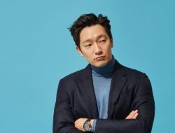 7 Fakta Son Suk Ku Pemeran Mr. Goo di My Liberation Notes yang Tak Suka Minum Soju