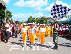 Dandim 1621/TTS Melepas Peserta Lomba Gerak Jalan Tingkat Pelajar