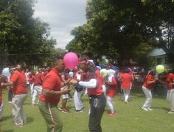 Ajendam IX/Udayana Maknai Kemerdekaan RI dengan Pemotongan Tumpeng dan Gelar Lomba