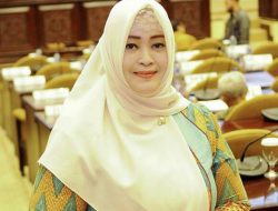 Fahira Idris Desak Pemerintah Persulit Akses Jual Beli Rokok Bagi Perokok Anak