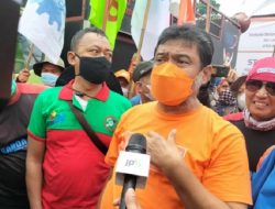 Jika BBM Jadi Naik, Buruh Ancam Mogok Besar-Besaran Serempak di 34 Provinsi Bulan Depan
