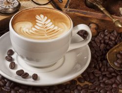 Banyak Manfaat Kesehatan, Benarkah Konsumsi Kopi Bisa Memperpanjang Usia?
