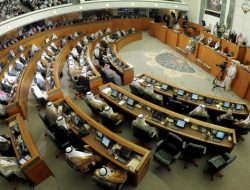 Emir Kuwait Kembali Bubarkan Parlemen dan Rencanakan Pemiliu Dini
