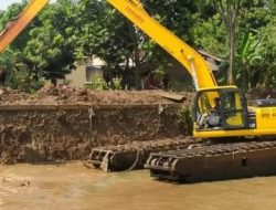 Antisipasi Banjir, Tiga Sungai di Depok Dinormalisasi