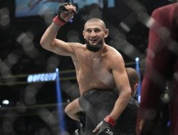 Khabib Soroti Pergaulan Chimaev yang Kerap Berkata Kasar: Anda Butuh Orang Baik Meski Tidak Suka
