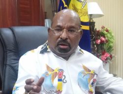 MAKI Beberkan Tujuh Negara yang Pernah Disambangi Lukas Enembe dengan Private Jet