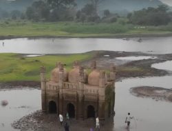 Tenggelam dalam Bendungan, Masjid Usia Ratusan Tahun Muncul Saat Danau Mengering di India