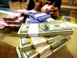 Rupiah Tersungkur ke Level Rp 15.185 Akibat Pernyataan Gubernur The Fed