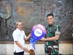 Supporting the Duties of Kodam IX/Udayana, Pangdam Receives VIP Operational Car Assistance