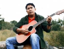 Hen Parcha Rilis Lagu Bernuansa Pop Nostalgia Berjudul “Hawa Istri Sang Adam”