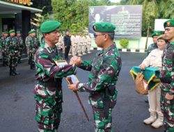 Gagalkan Aksi Bunuh Diri Warga, Babinsa Abiansemal Terima Penghargaan Dandim Badung