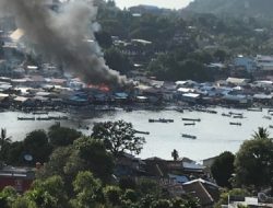 10 Rumah di Kampung Nelayan Jayapura Hangus Dilalap Kobaran Api