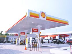 Harga BBM Shell Turun Hari Ini, Setara Pertamax Jadi Rp 13.030 per Liter