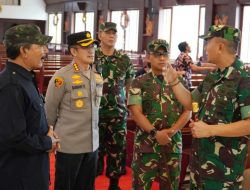 Dandim 1611/Badung Dampingi Danrem 163/WSA Cek dan Pantau Perayaan Natal 2022