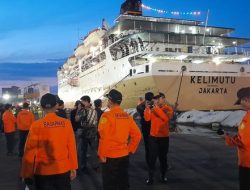 500 Wisatawan Berhasil Dievakuasi dari Karimunjawa Usai Tertahan 4 Hari karena Cuaca Buruk