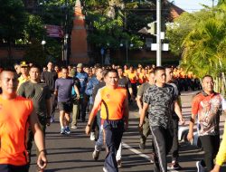 Strengthening Solidity, The Pangdam Carries Out Sports with Yonif Raider 900/SBW Soldiers