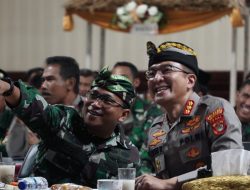 Dandim Badung dan Kapolresta Denpasar Nobar Pagelaran Wayang Orang ‘Pandawa Boyong’
