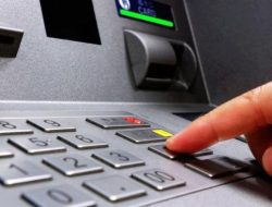 Modus Baru Bobol Rekening: Pasutri di Kupang Kehilangan Uang Rp 14 Juta Usai Klik Undangan Digital