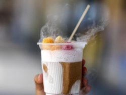 Dinkes Bogor Edukasi Penjual Cikbul Terkait Bahaya Nitrogen Cair Jika Tak Sesuai Takaran