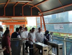 Skywalk Kebayoran Resmi Dibuka untuk Umum Hari ini, Heru Budi: Tolong Dirawat