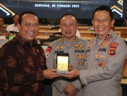 Didampingi Irwasum Polri, Kapolda Bali Hadiri Taklimat Awal Pemeriksaan BPK RI
