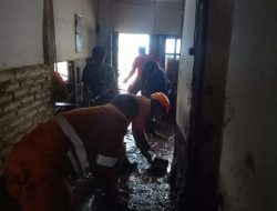 70 Rumah Rusak Dipenuhi Lumpur 1,5 Meter Akibat Banjir Bandang Bondowoso, Puluhan Warga Mengungsi
