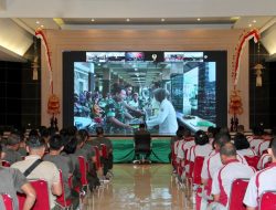 Kodam IX/Udayana Ikuti Launching Aplikasi ETWPAD dan Penyerahan Seragam PNS TNI AD