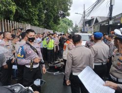 Dibantu Warga, Pensiunan Polisi Pindahkan Tubuh Hasya ke Tepi Jalan Usai Kecelakaan
