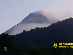 Gempa Guguran Gunung Merapi Terjadi 35 Kali Sejak Senin Dini Hari
