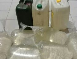 Peredaran Ratusan Liter Miras Ilegal Cap Tikus di Bitung Digagalkan Polisi