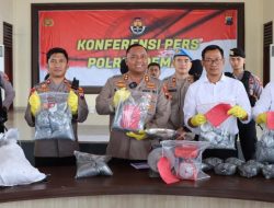 Jual Bahan Peledak di Medsos, 4 Penjual Petasan di Demak Dicokok Polisi
