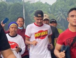 Jalan Provinsi Jateng Rusak Parah, Ganjar Sibuk Jogging di Jakarta hingga Surabaya