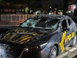 Nekat, Bule di Bali Diduga Rusak Mobil Polisi