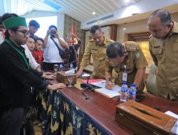 Penuhi Aspirasi Mahasiswa, Pj Wali Kota Sepakati Pakta Integritas