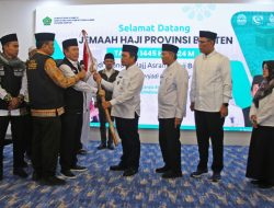 Sambut 387 Jemaah Haji, Pj: Semoga Bawa Keberkahan dan Semangat Ibadah Terimplementasikan dalam Kehidupan Sehari-hari