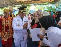 Agar Fokus Melayani Warga, Pj Wali Ajak Jajaran BUMD dan BLUD Teken Pakta Integritas Netralitas