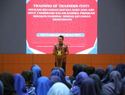 Gelar Literasi Keuangan, Dr. Nurdin: Harus Cerdas Pilih Produk Keuangan dan Hindari Jebakan Pinjol-Judol