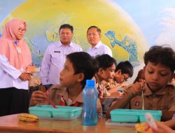 Tinjau Pembiasaan MBG, Sekda Kota Tangerang : Sudah Semakin Baik dan Semakin Siap