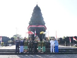 Ziarah Nasional Kodam Udayana ke TMP Pancaka Tirta