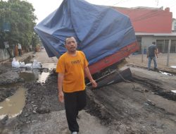 Pengguna Jalan Kota Tangerang Mengeluhkan Pengerjaan Proyek PDAM TB
